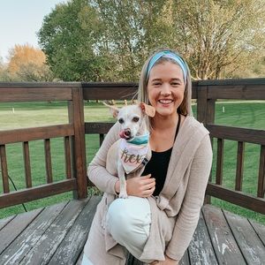 Meet your Posher, Courtney